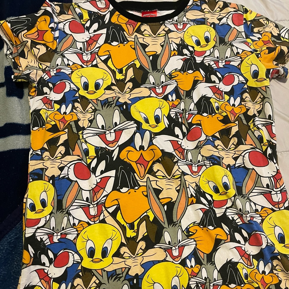 Cakeworthy Looney Tunes shirt